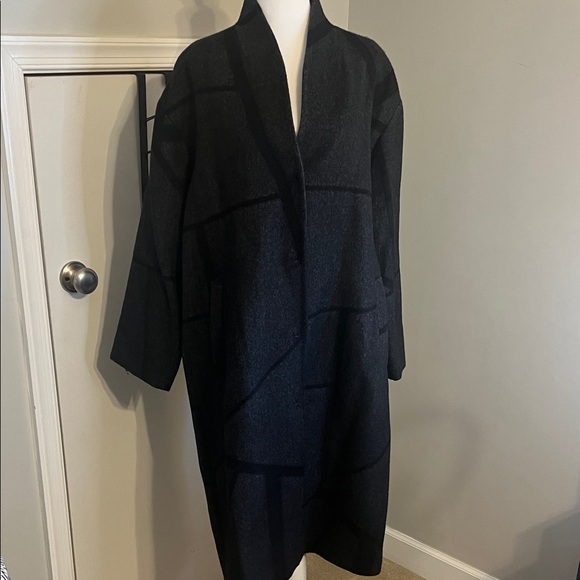 Eileen Fisher Black and Grey baby alpaca coat M - Picture 1 of 11